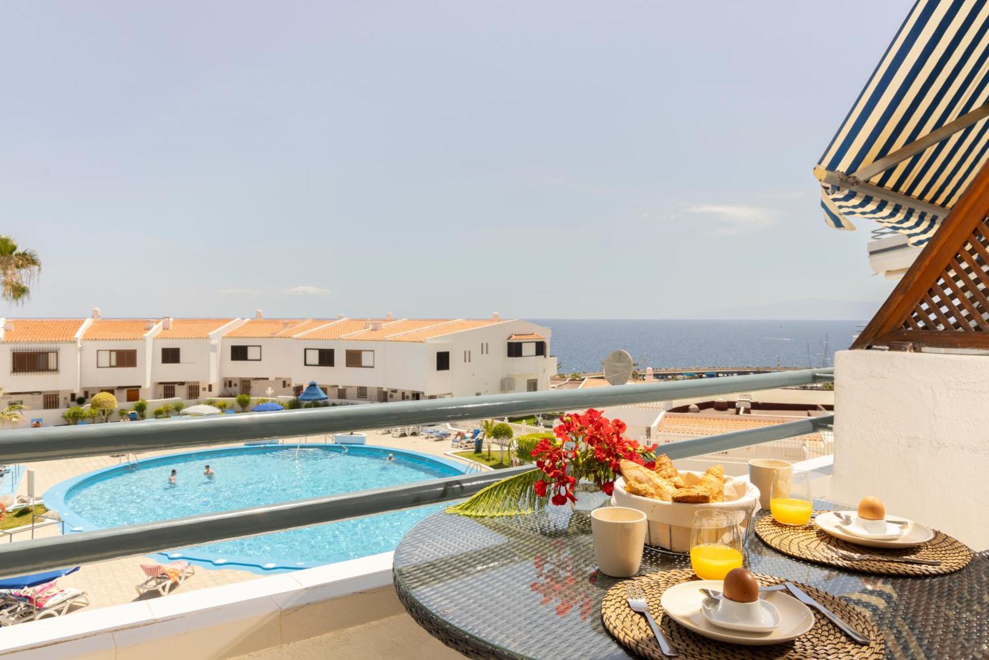 Fabulous Sea View Apartament